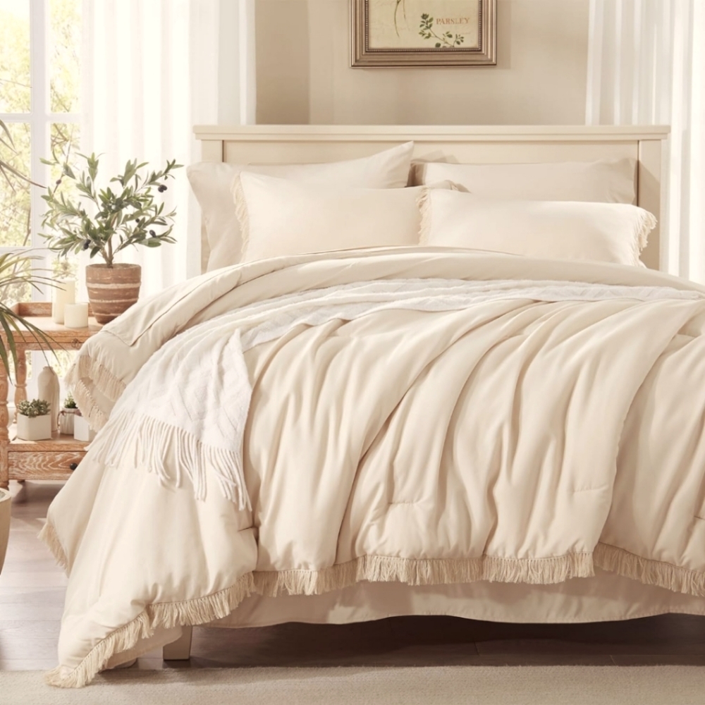 🆕Queen Comforter with Soft Fringe Tassel